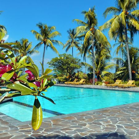 Puri Bunga Beach Cottages Senggigi Exterior photo