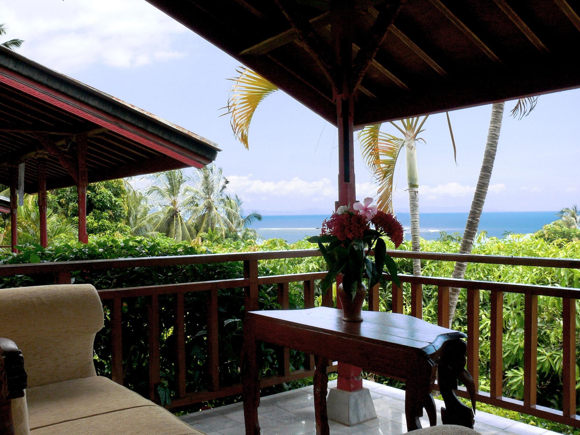 Puri Bunga Beach Cottages Senggigi Exterior photo
