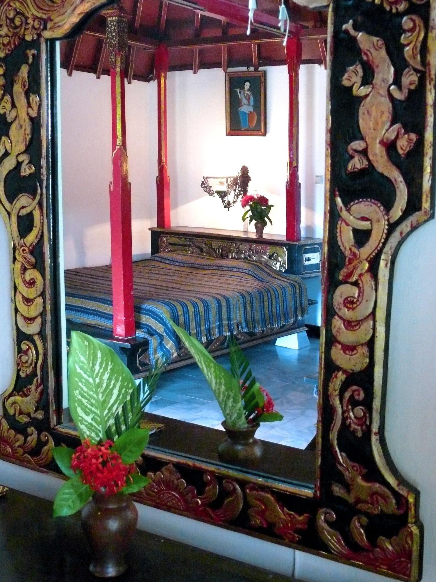 Puri Bunga Beach Cottages Senggigi Exterior photo